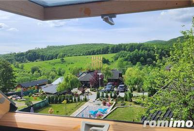 Casa Traditionala din lemn, in Bucovina! Zona Turistica - Cacica! - 8