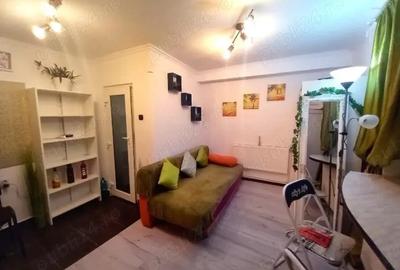 Garsonieră semidecomandată în Central - 2