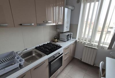 Apartament cu 2 camere decomandat, mobilat în Tomis I - 4