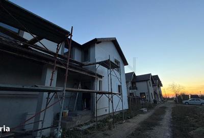 Casă cu 4 camere în Dimieni - 1