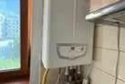 Apartament decomandat cu 3 camere, situat la etajul 5 din 5 - 4