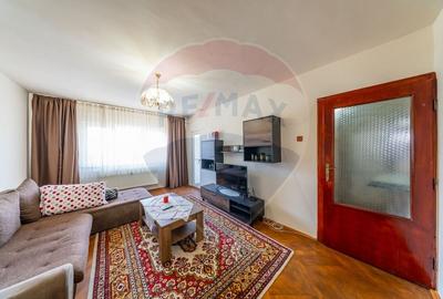 Apartament cu 2 camere decomandat, mobilat în Alfa