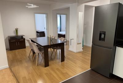 Apartament cu 4 camere semidecomandat, mobilat în Central - 9