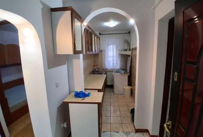 Apartament cu 3 camere (parter) zona Kaufland - 3
