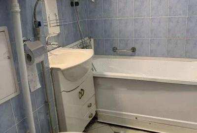Garsonieră decomandată în Medicină
