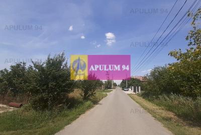 Teren Construcții intravilan de 1300 mp, în 1 Decembrie - 23
