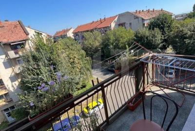Apartament cu 3 camere decomandat în Carpați 2 - 6