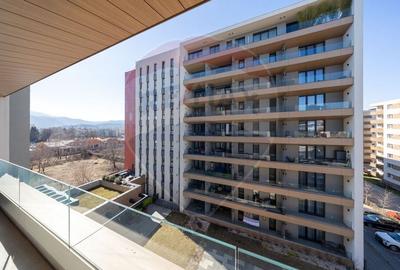 Apartament cu 2 camere decomandat, mobilat în Tractorul - 12