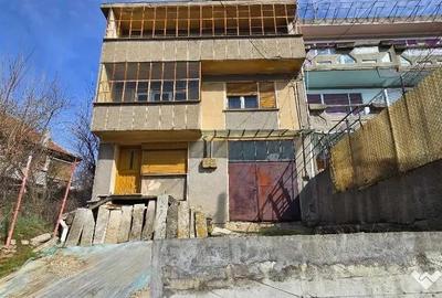 Casă cu 4 camere cu Teren 330 Mp în Dealuri Oradea