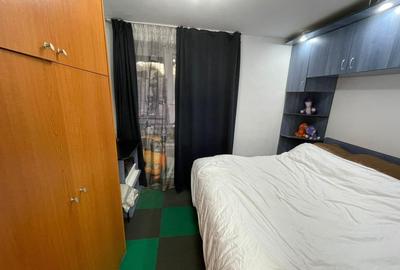 1 Decembrie - apartament 2 camere, alcatuit din unirea a doua garsoniere - 2