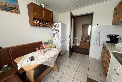 Casa cu 1690 mp teren, vie pe rod, comuna Sarata, jud. Bacau - 17