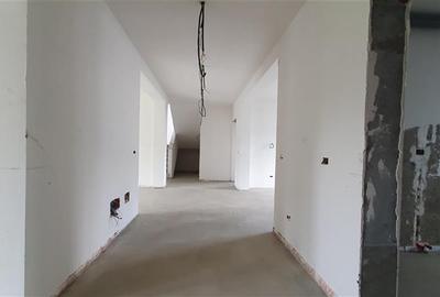 Casă individuală cu 7 camere cu Teren 450 Mp în Moara - 6