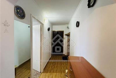 Apartament cu 2 camere decomandat în Calea Dumbrăvii - 11