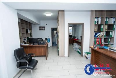 Apartament cu 3 camere semidecomandat în C5 - 2