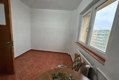 Proprietar vand ap. 3 camere Sos.Pantelimon vis-a vis de Biserica Capra - 1