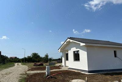 Casa de vanzare in comuna Nojorid - 4