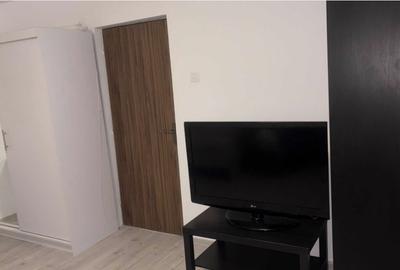 Garsonieră decomandată, mobilată în P-ța Muncii - 6