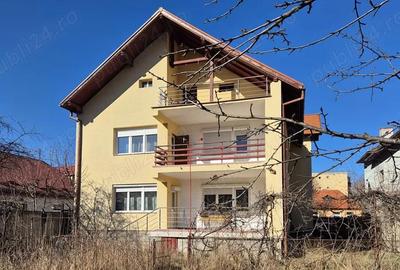 Casă cu 6 camere cu Teren 670 Mp în Brașovul Vechi - 5