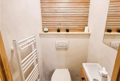 Randament Excelent  Apartament Complet Renovat la 5 Minute de Piata Sfatului - 11