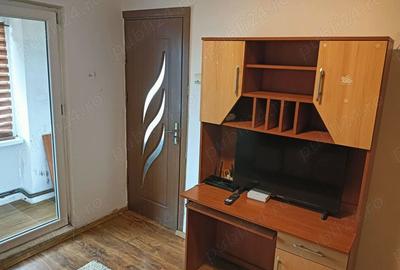 Garsonieră decomandată în Central - 6