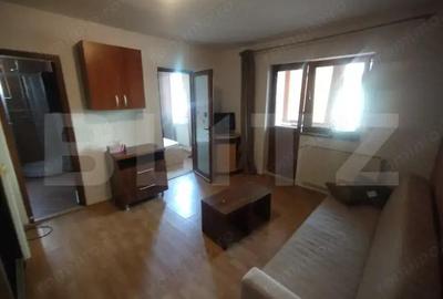 Exclusivitate!! Apartament de inchiriat cu 4 camere,65 mp,decomandat,Bv Decebal Exclusivitate!! Apartament de inchiriat cu 4 camere,65 mp,decomandat,Bv Decebal - 1