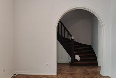 Vila Renovata în Centrul Bucureștiului - 41