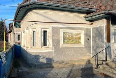 Casă cu 3 camere cu Teren 1700 Mp în Râciu - 1