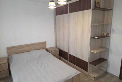 Apartament cu 3 camere decomandat în Frații Golești - 3