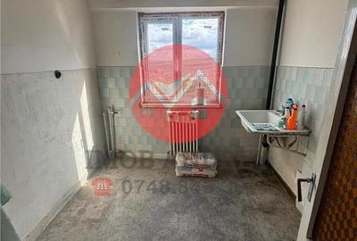 Apartament cu 3 camere decomandat în Neptun - 9
