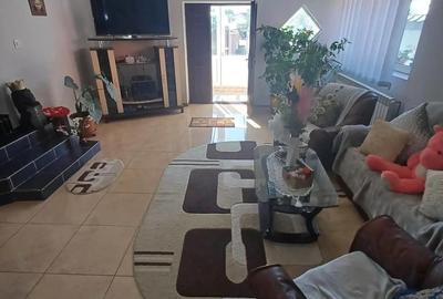 De vanzare casa P+E, la 3 min de Roman, teren 300 mp - 15