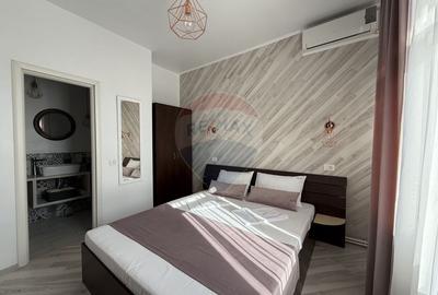 Casa / Pensiune cu 12 camere de vanzare in zona Eforie Sud Constanta - 14