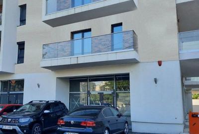 Spațiu comercial, de 490 mp, în 13 Septembrie - 2