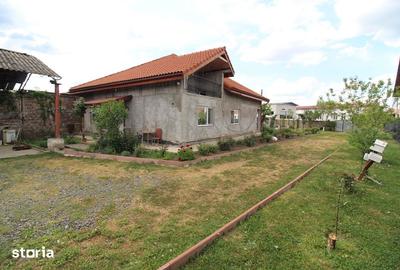 Casă cu 5 camere cu Teren 1413 Mp în Central - 7