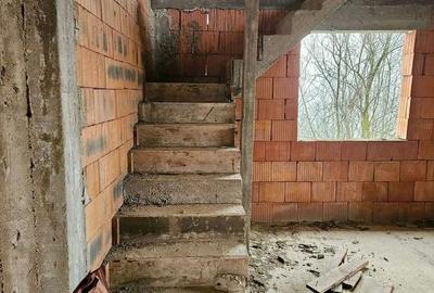 Casă în Ionești - 5