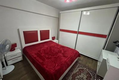 Apartament cu 2 camere decomandat în Tomis II - 8