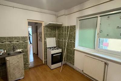 Apartament cu 2 camere decomandat în Triaj - 4