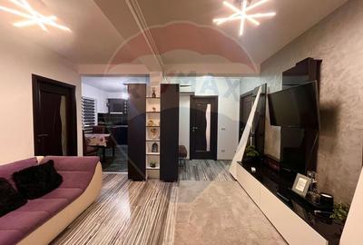 Apartament cu 3 camere semidecomandat în Valea Lupului - 1