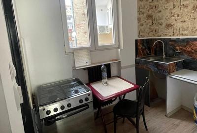 Central Coltea apartament 3 cmaere de inchiriat - 9