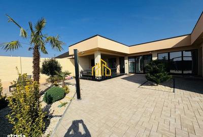 Casă cu 3 camere cu Teren 500 Mp în Domnești - 1