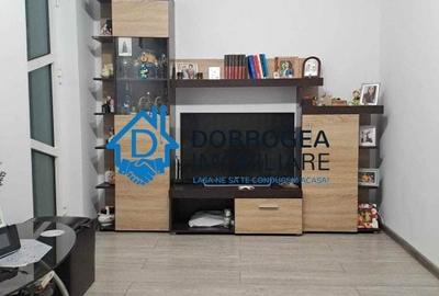Apartament cu 2 camere semidecomandat în Big