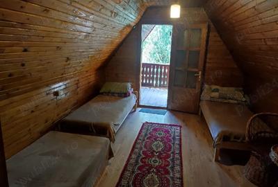 Casă cu 4 camere în Central - 4