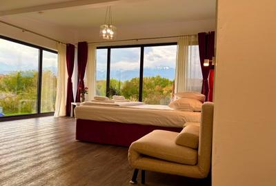 Pensiune de vânzare + casă de locuit preț 980.000 € - 3