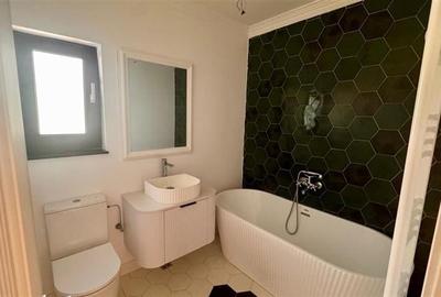Casa tip duplex cu panorama superba asupra lacului Rediu - 17