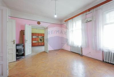 Apartament cu 4 camere semidecomandat în Central - 21