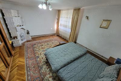 Casă cu Teren 1634 Mp în Gurișoara - 9