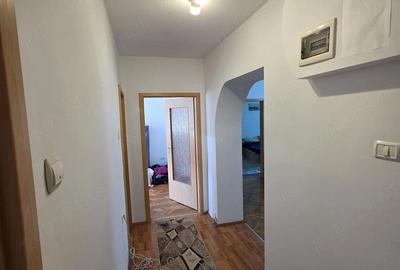 Apartament cu 3 camere semidecomandat în Luncă - 3