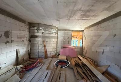 Casă cu Teren 800 Mp în Dumitra - 2