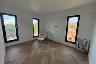 Apartament cu 3 camere decomandat în Stadion - 2