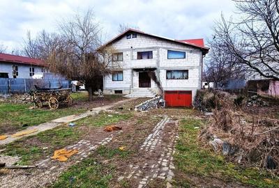 Casă cu 4 camere în Teiș - 18