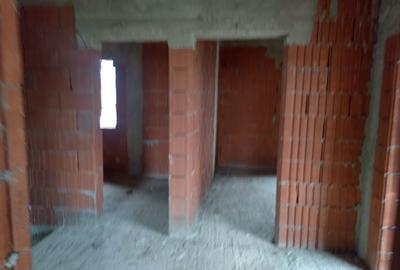 Casă cu 4 camere în Central - 4